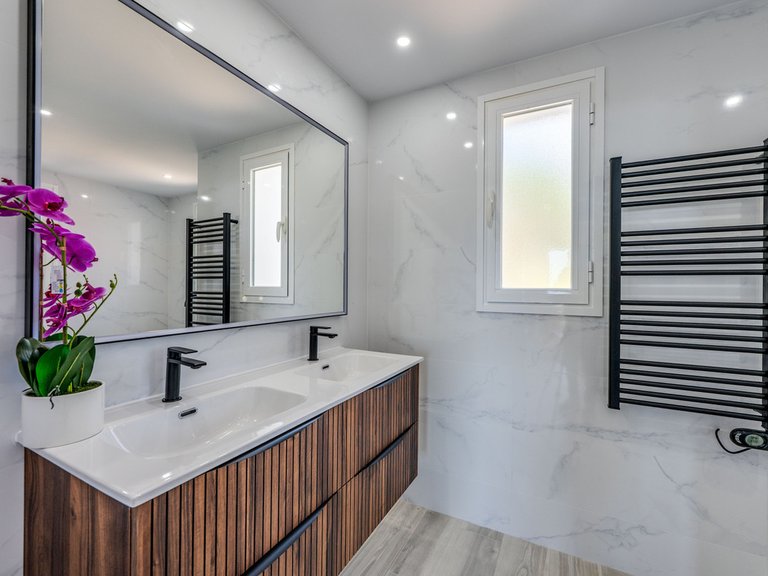 Apartment for Sale in Benahavís, Malaga 16
