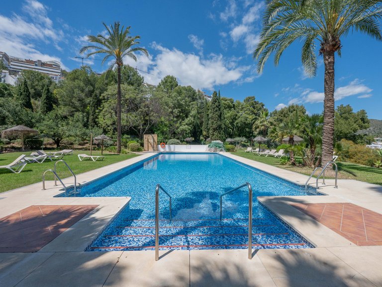 Apartment for Sale in Benahavís, Malaga 34