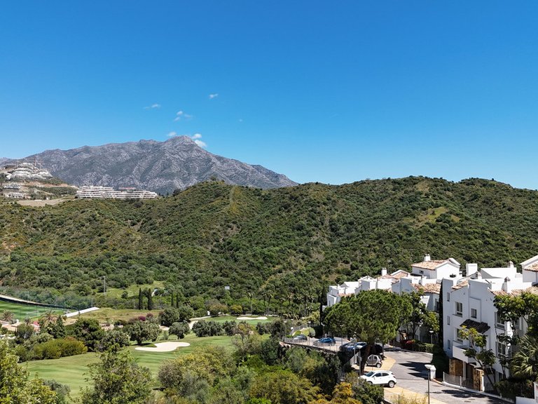Apartment for Sale in Benahavís, Malaga 39