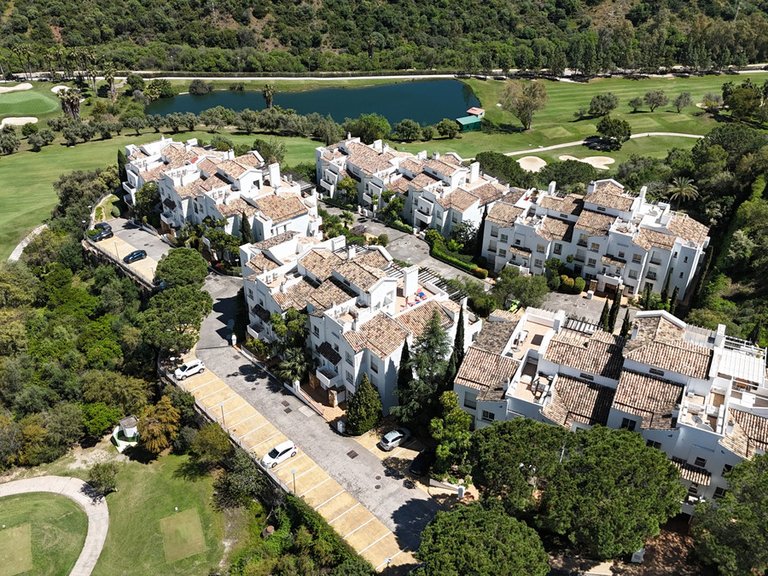 Apartment for Sale in Benahavís, Malaga 40