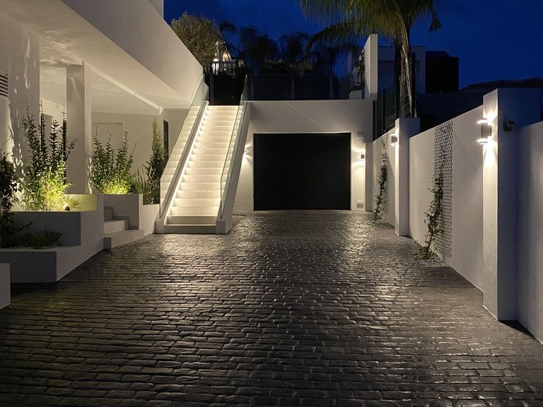 Villa for Sale in El Chaparral, Malaga 44