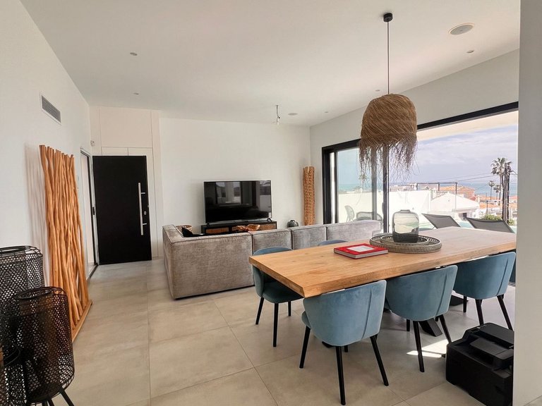 Villa for Sale in El Chaparral, Malaga 8