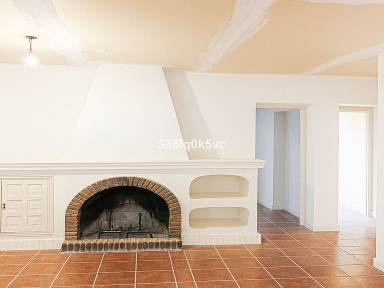 Villa for Sale in Benahavís, Malaga 25