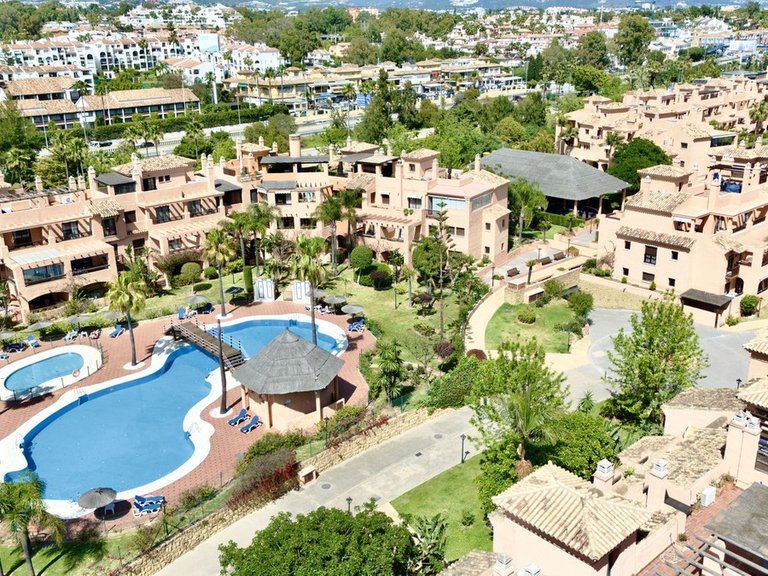 Apartment for Sale in Hacienda Del Sol, Malaga 27