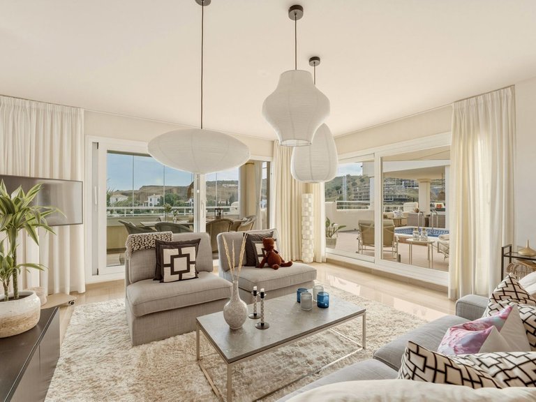 Apartment for Sale in Cerros Del Aguila, Malaga 24