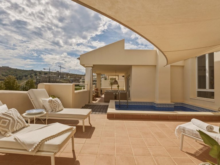Apartment for Sale in Cerros Del Aguila, Malaga 25