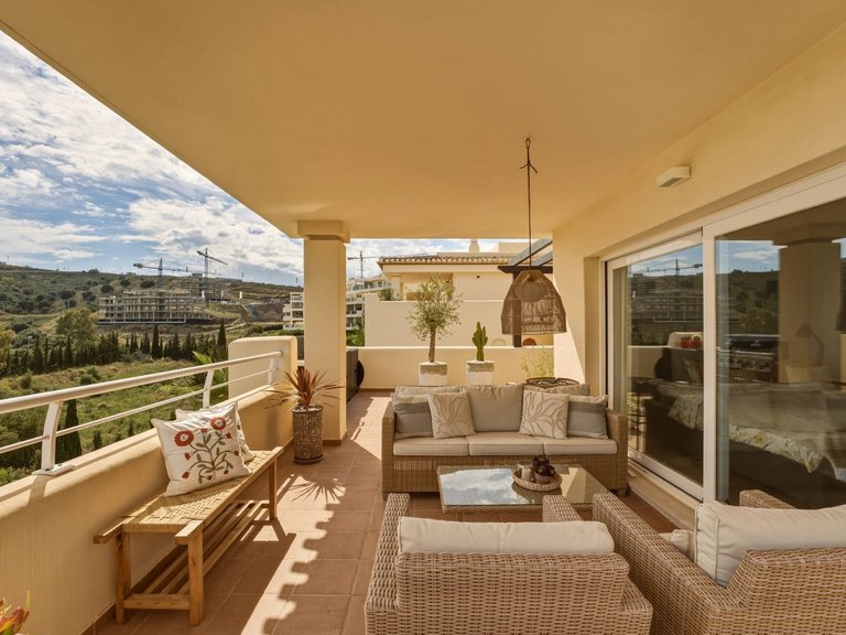 Apartment for Sale in Cerros Del Aguila, Malaga 26