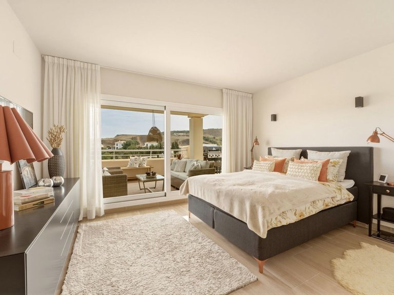 Apartment for Sale in Cerros Del Aguila, Malaga 3