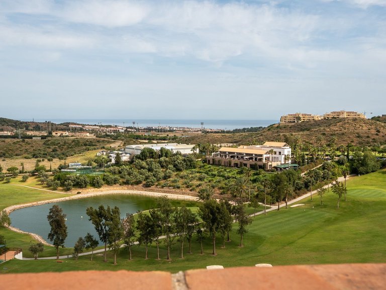 Apartment for Sale in Cerros Del Aguila, Malaga 42