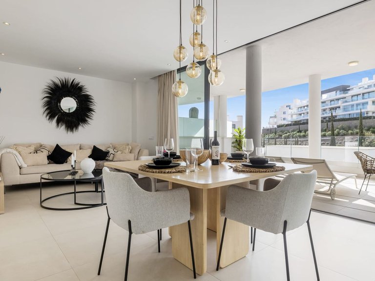 Apartment for Sale in Higueron, Malaga 5