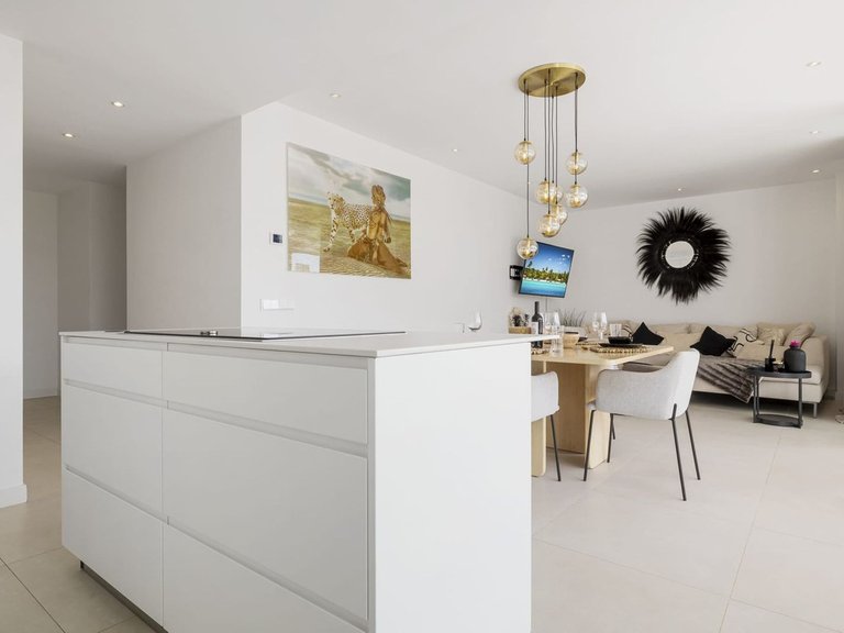Apartment for Sale in Higueron, Malaga 7