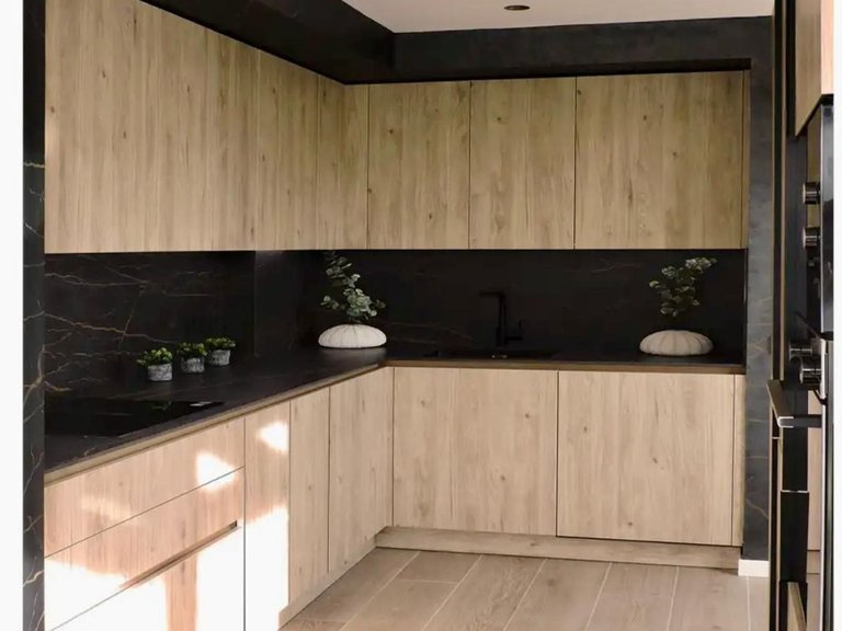 Apartment for Sale in Marbella, Malaga 2