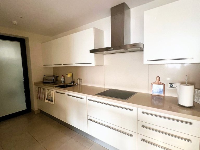 Apartment for Sale in Altos De Los Monteros, Malaga 8