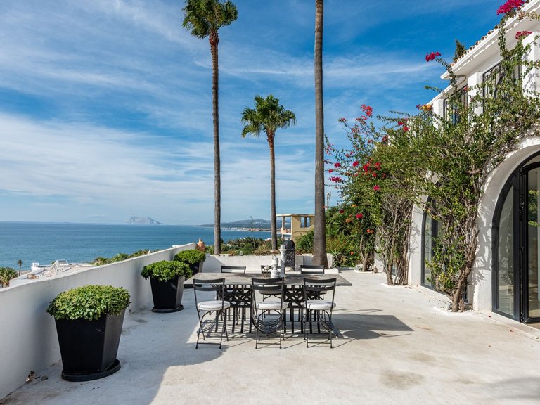 Villa for Sale in Manilva, Malaga 1