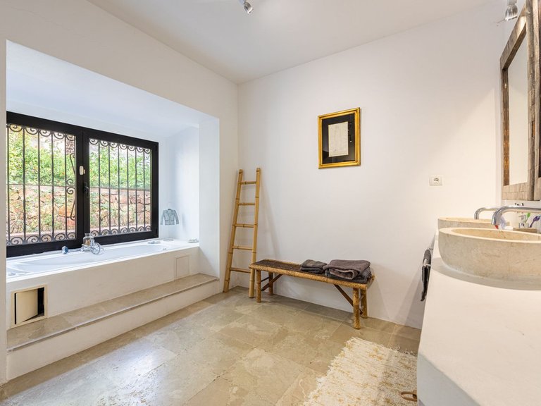 Villa for Sale in Manilva, Malaga 17