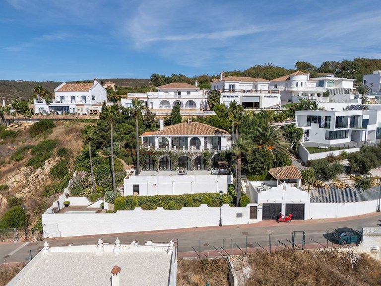 Villa for Sale in Manilva, Malaga 30