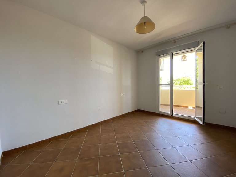 Apartment for Sale in Costa del Sol Fuengirola, Malaga 6