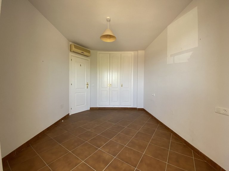 Apartment for Sale in Costa del Sol Fuengirola, Malaga 7