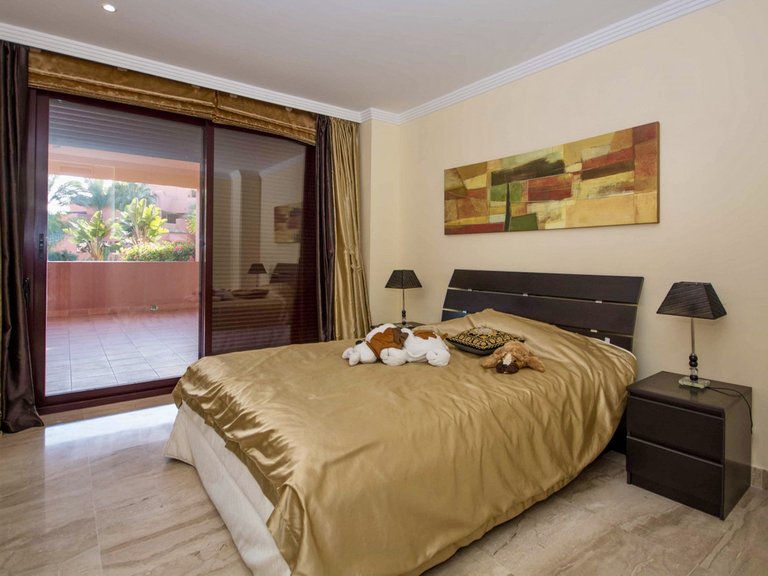Apartment for Sale in Estepona, Malaga 10
