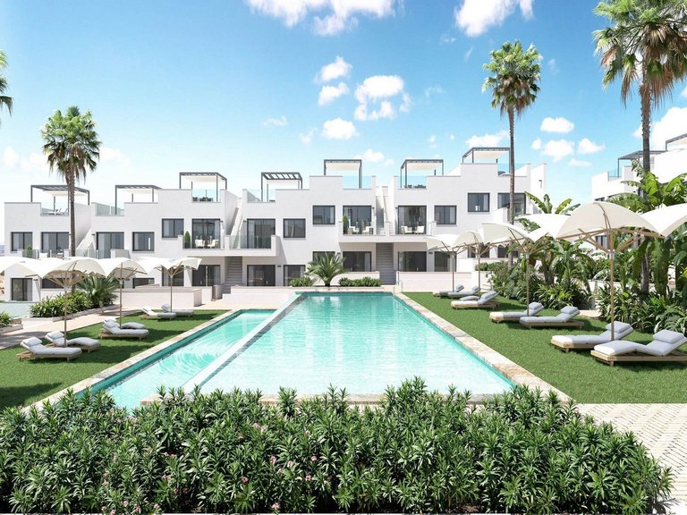 Apartment for Sale in Torrevieja, Alicante 1
