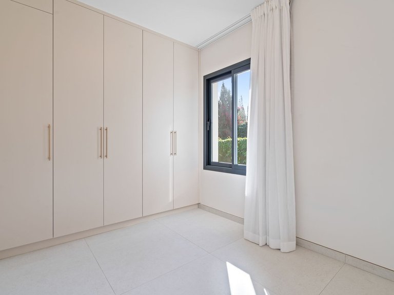 Villa for Sale in Elviria, Malaga 24