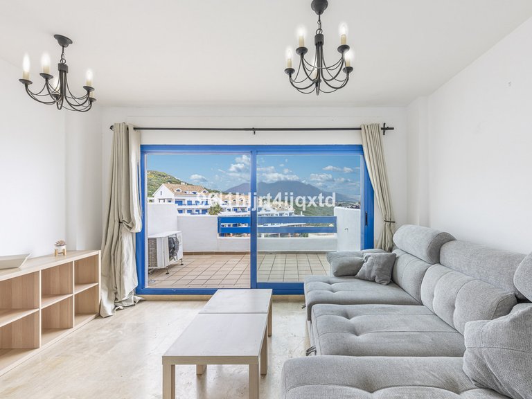 Apartment for Sale in La Duquesa, Malaga 14