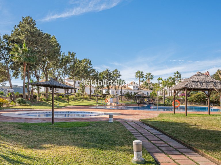 Apartment for Sale in La Duquesa, Malaga 19