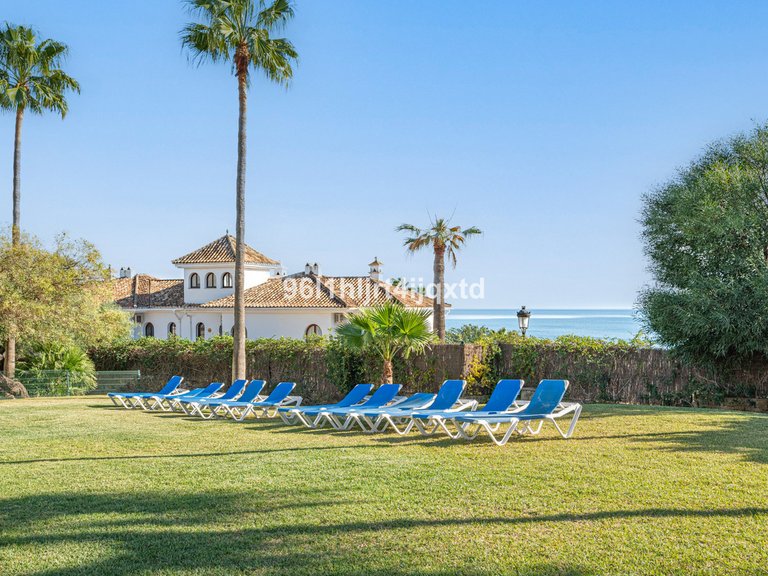 Apartment for Sale in La Duquesa, Malaga 20