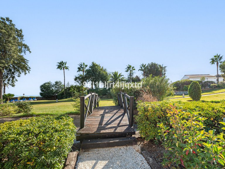 Apartment for Sale in La Duquesa, Malaga 21