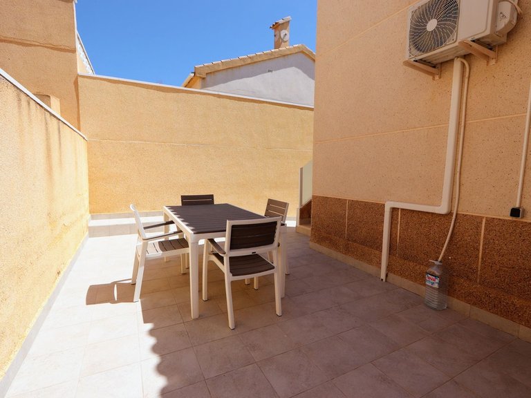 Villa for Sale in Los Altos, Alicante 24