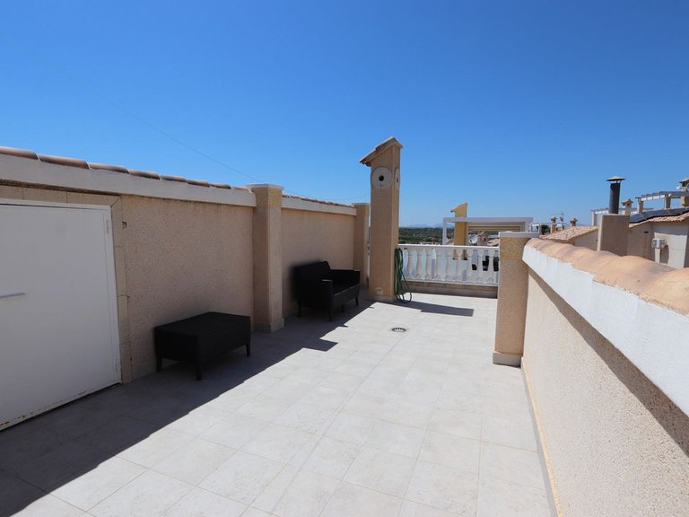 Villa for Sale in Los Altos, Alicante 30
