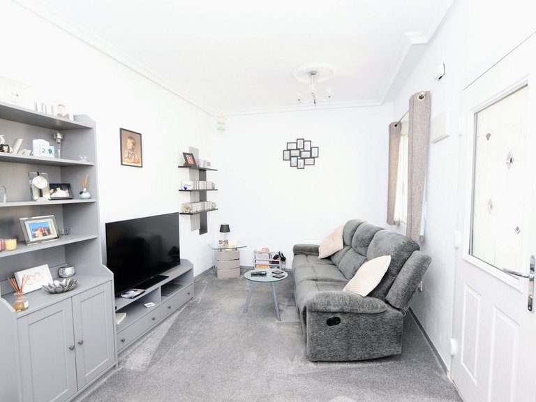 Villa for Sale in Los Altos, Alicante 5
