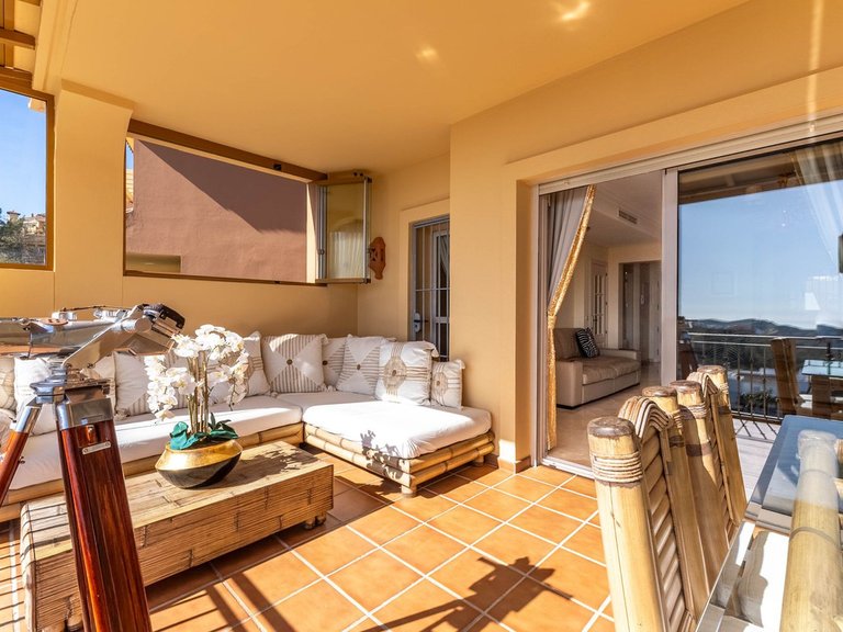 Apartment for Sale in La Mairena, Malaga 10