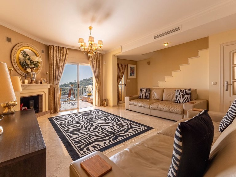 Apartment for Sale in La Mairena, Malaga 12