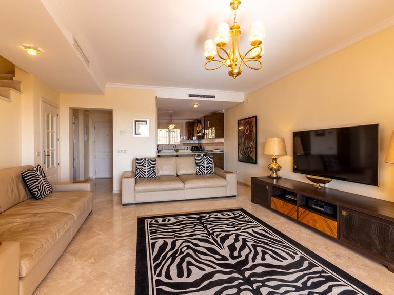 Apartment for Sale in La Mairena, Malaga 14