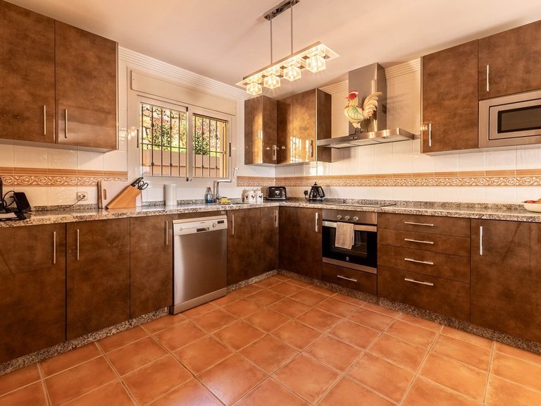 Apartment for Sale in La Mairena, Malaga 15
