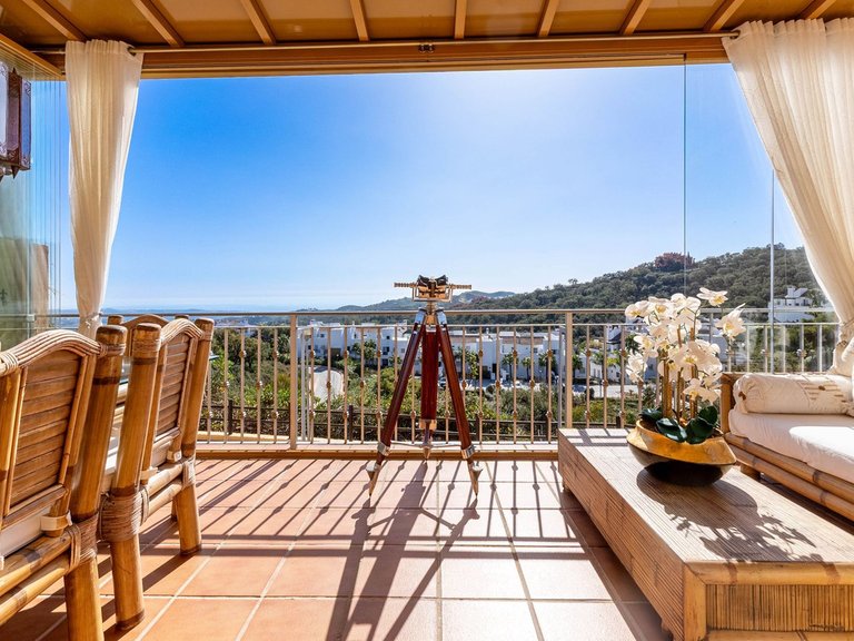 Apartment for Sale in La Mairena, Malaga 2