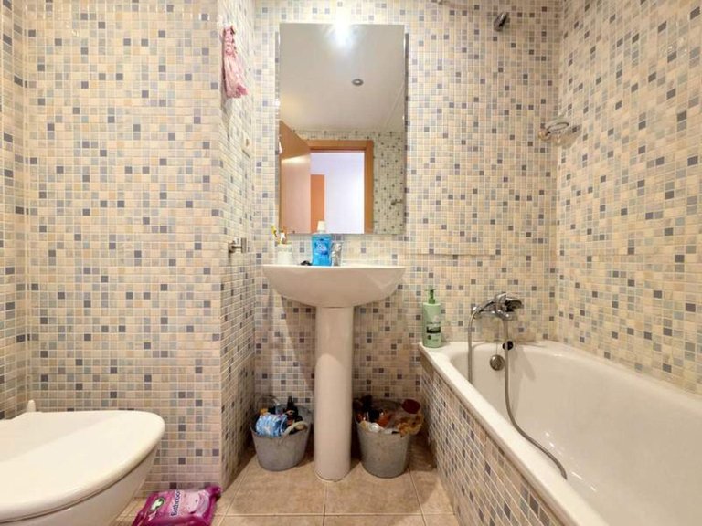 Apartment for Sale in Casares, Malaga 11