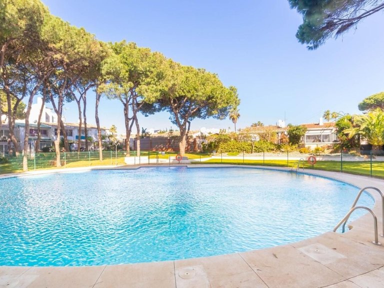 Apartment for Sale in Calypso, Malaga 16