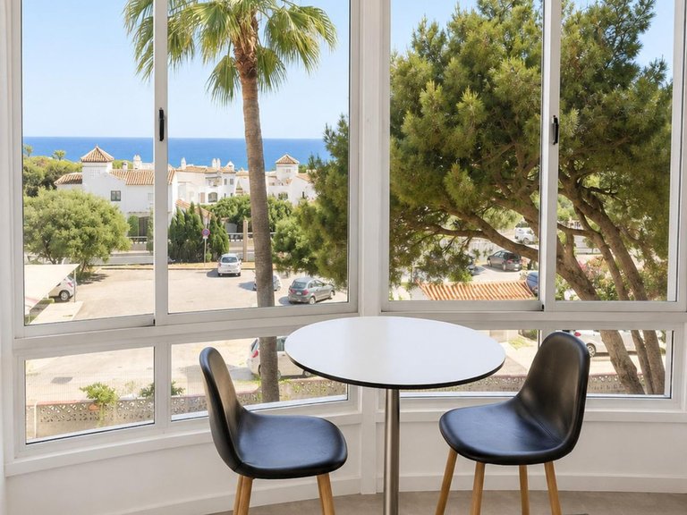 Apartment for Sale in Calypso, Malaga 4