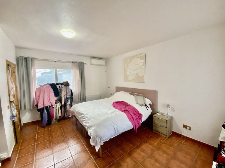 Villa for Sale in Calahonda, Malaga 13
