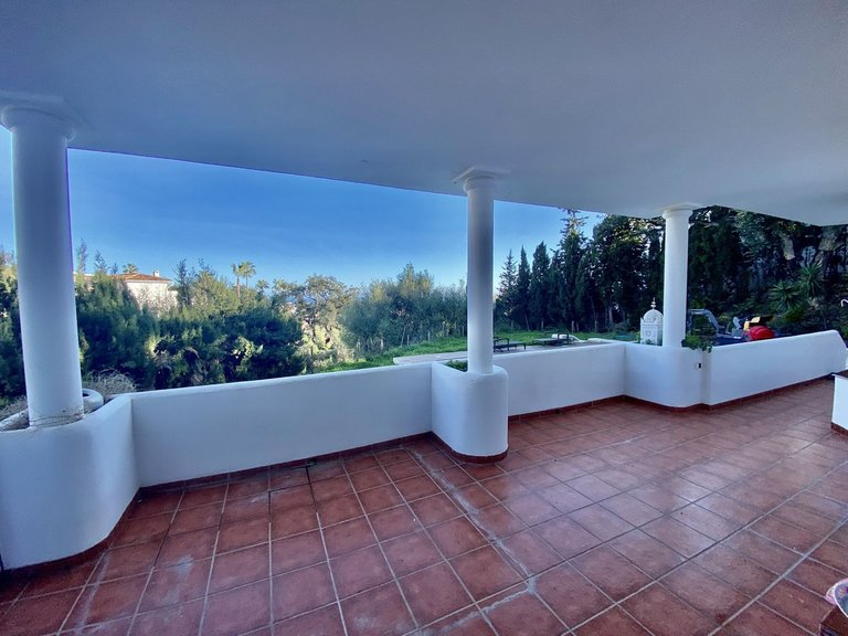 Villa for Sale in Calahonda, Malaga 19