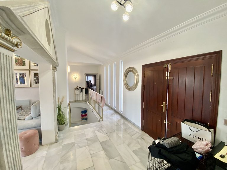 Villa for Sale in Calahonda, Malaga 32