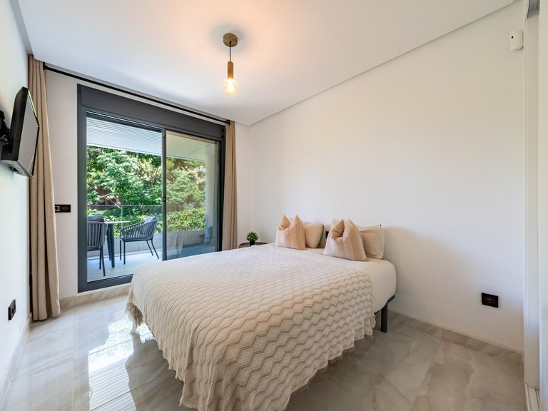 Apartment for Sale in Benahavís, Malaga 15