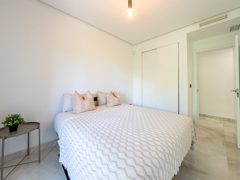 Apartment for Sale in Benahavís, Malaga 16