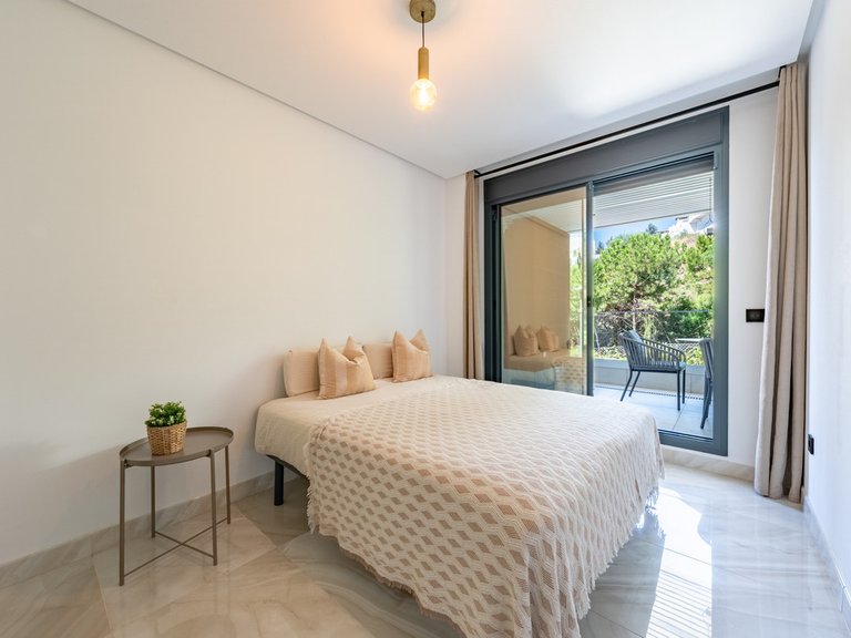 Apartment for Sale in Benahavís, Malaga 17