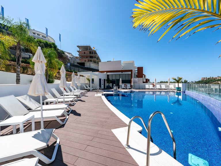 Apartment for Sale in Benahavís, Malaga 38