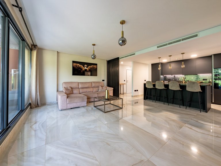 Apartment for Sale in Benahavís, Malaga 5