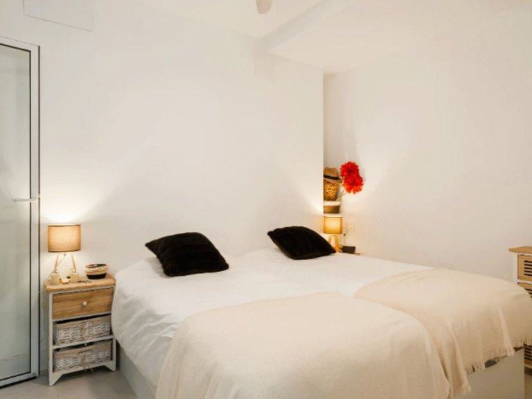 Apartment for Sale in Estepona, Malaga 7