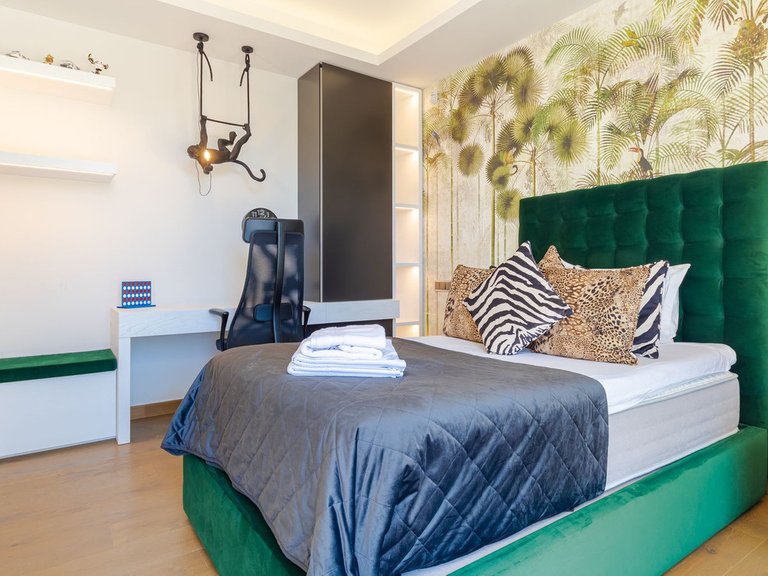 Villa for Sale in Nueva Andalucía, Malaga 29